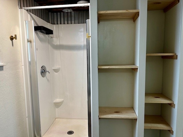 Building Photo - 306 E Olive St