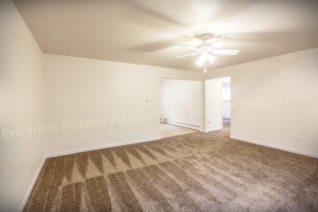 Building Photo - 1110 Gard Pl