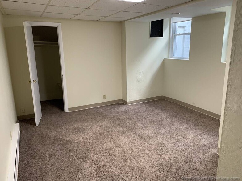 Building Photo - 95 Gordon St