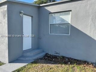 Building Photo - 1545 NW 68th St