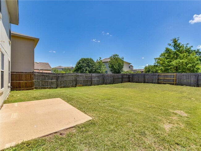 Building Photo - 1172 Shadow Creek Blvd