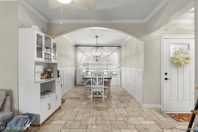 Building Photo - 43530 Westminister Way