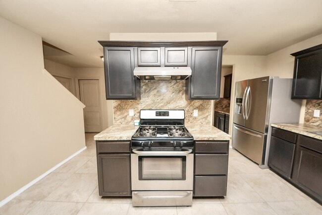Building Photo - 2043 Naplechase Crest Dr