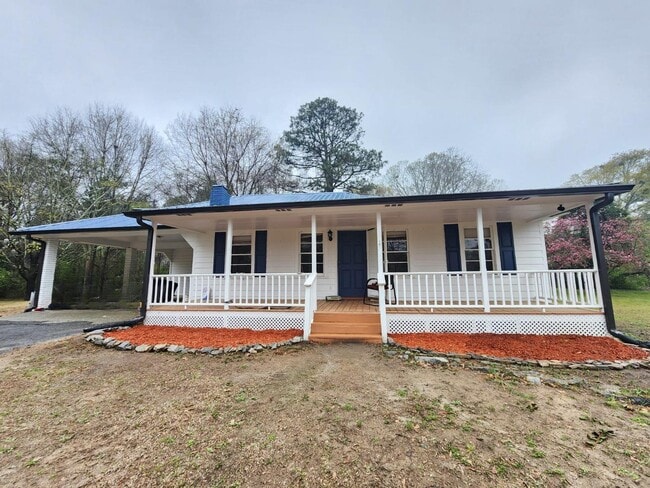 Building Photo - 2165 Rosebud Rd