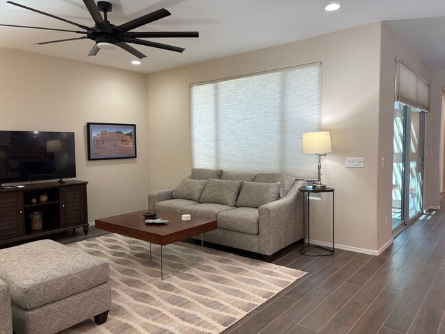 Building Photo - 55+ Furnished Short Term Dove Mountain Beauty