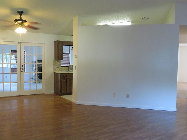 Building Photo - 1355 Pace Dr NW