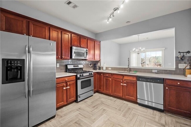 Building Photo - 120 Finchley Dr