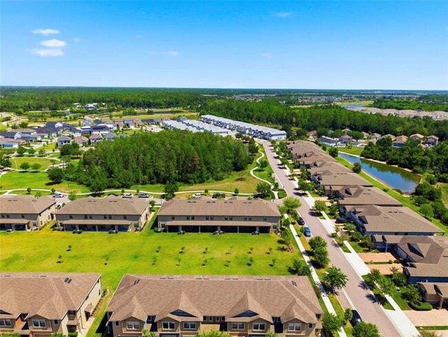 Building Photo - 16948 Storyline Dr