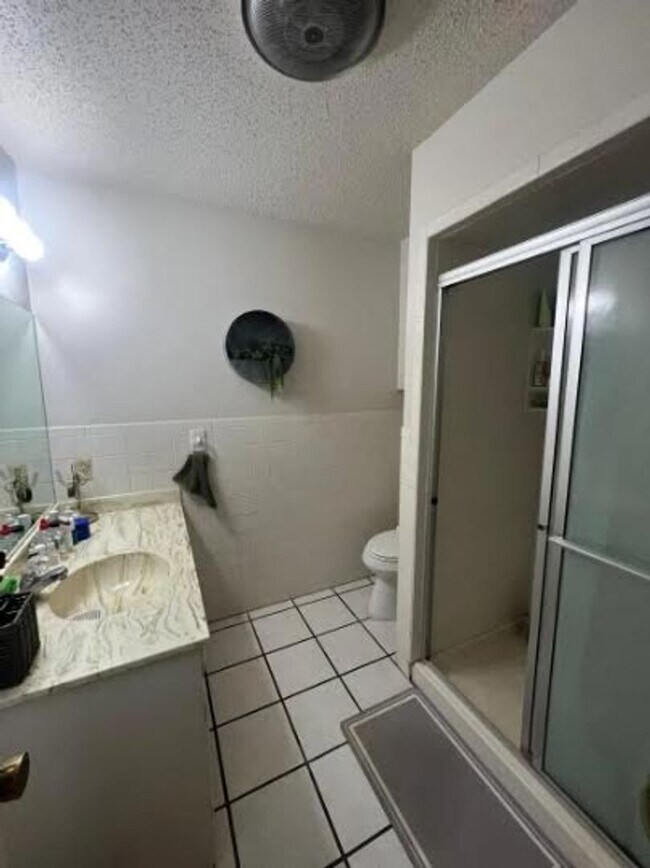 Building Photo - Available August 8th: Beautifully Updated ...