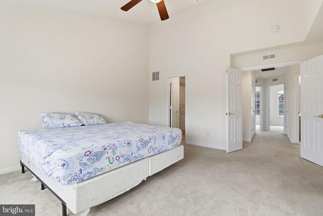 Building Photo - 21770 Ladyslipper Sq