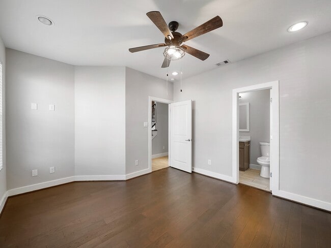 Building Photo - 3804 Sherman St