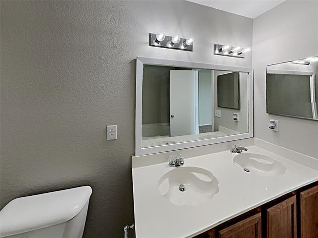 Building Photo - 3901 German Pointer Way