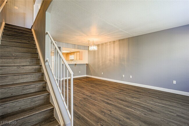 Building Photo - 2851 S Valley View Blvd