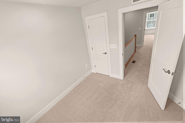 Building Photo - 10512 Hinton Wy