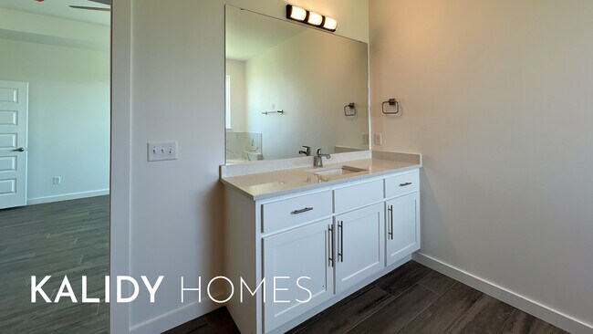 Building Photo - 20456 Antler Farms Dr