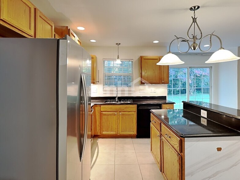 Building Photo - 10928 Harringham Ln