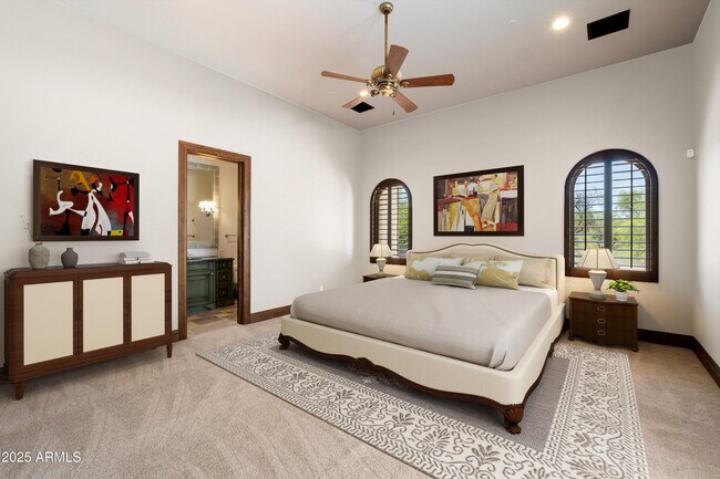Building Photo - 8515 E Sutton Dr