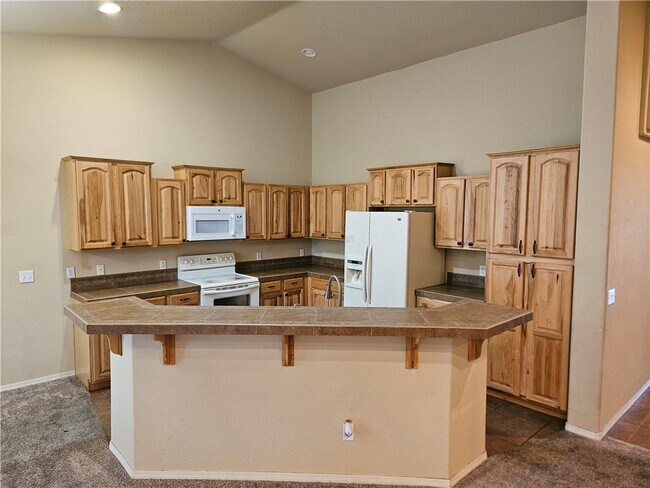 Building Photo - 2662 Bella Sera Dr
