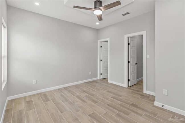 Building Photo - 103 Yosemite Dr