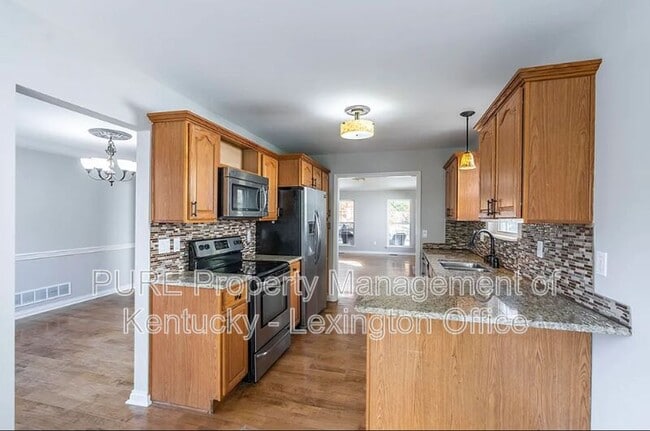 Building Photo - 4640 Riverman Way