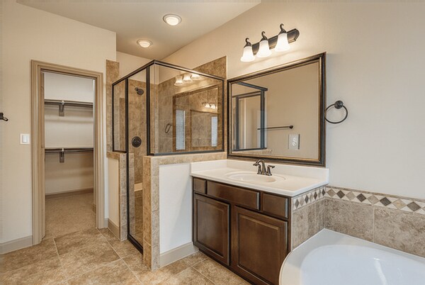 Building Photo - 23715 Tristan Bay Ct