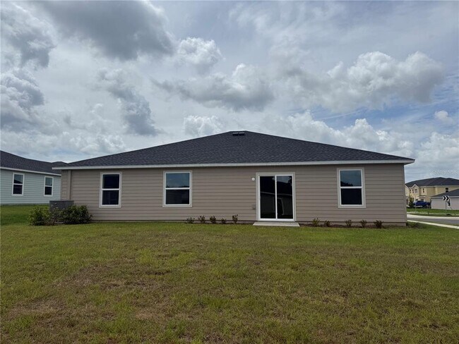Building Photo - 14500 NW 165th Rd