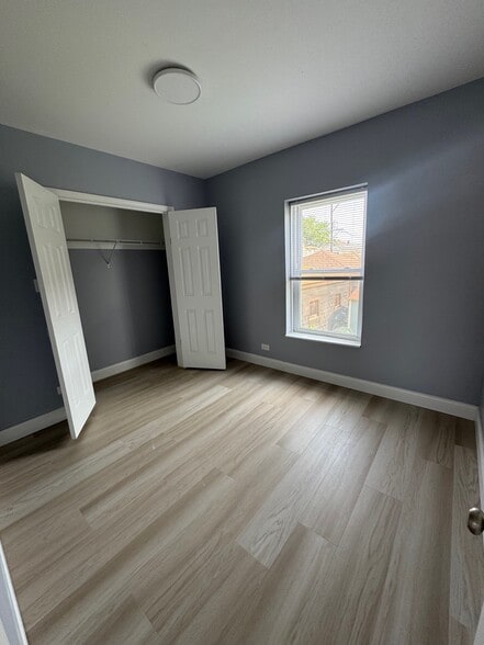 Building Photo - 4531 S Spaulding Ave