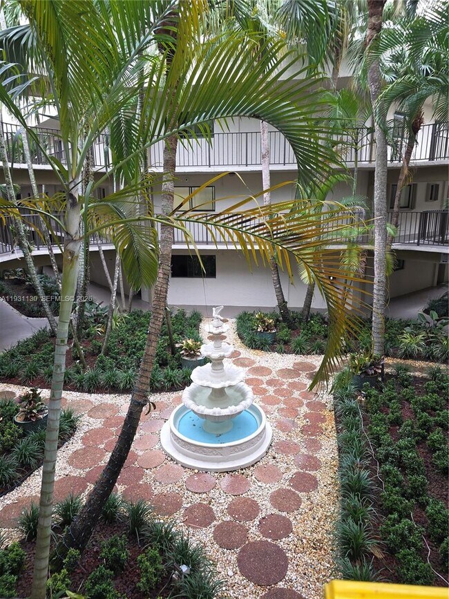 Building Photo - 8035 SW 107th Ave