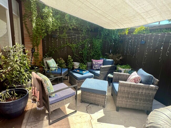 Building Photo - 3046 N 32nd St