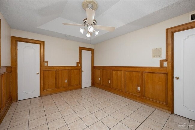 Building Photo - 612 N Ware Rd