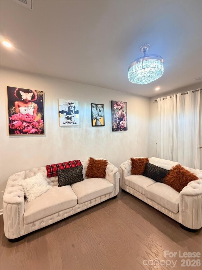 Building Photo - 7018 Fairmile Run