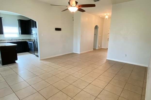 Building Photo - 7810 Creekshore Cove