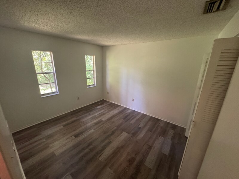 Building Photo - 7403 Mead Dr