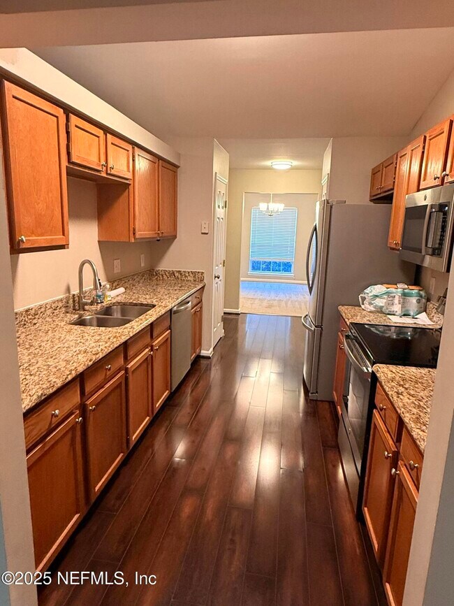 Building Photo - 1401 Starboard Ct