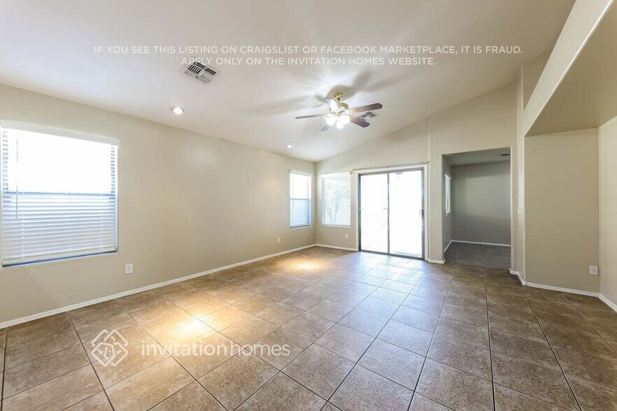 Building Photo - 3608 W St Charles Ave