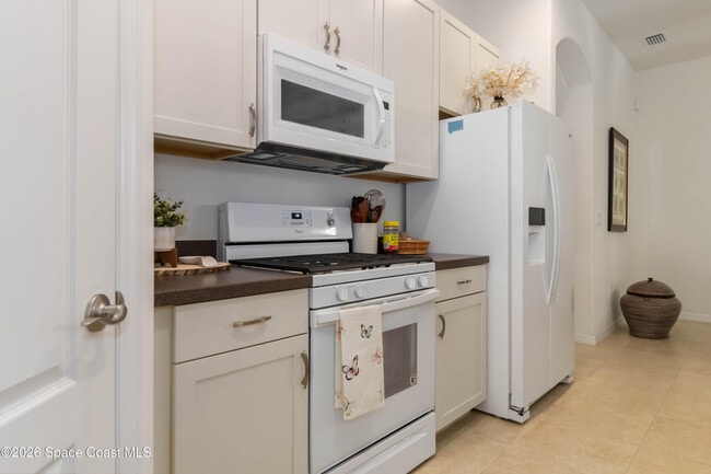 Building Photo - 4798 Sprint Cir