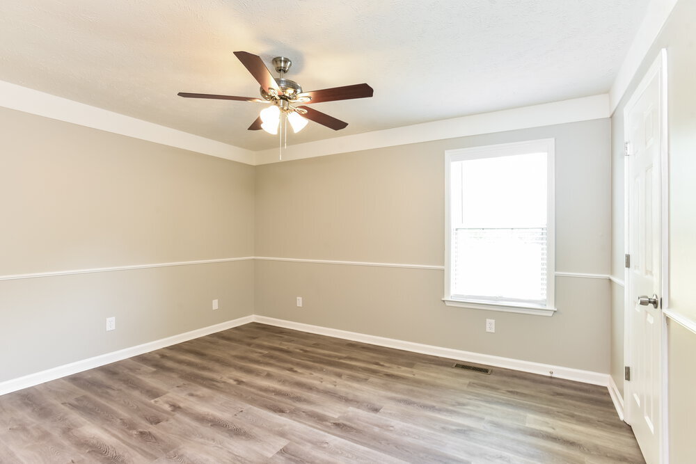 Building Photo - 311 Shadylake Dr