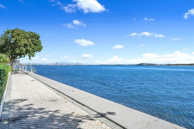 Building Photo - 2451 Brickell Ave