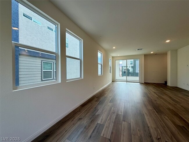 Building Photo - 5824 Wisteria Walk St