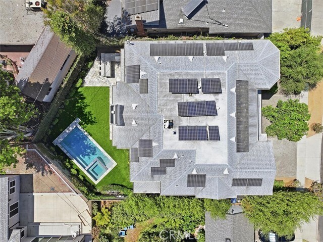 Building Photo - 11540 Clover Ave
