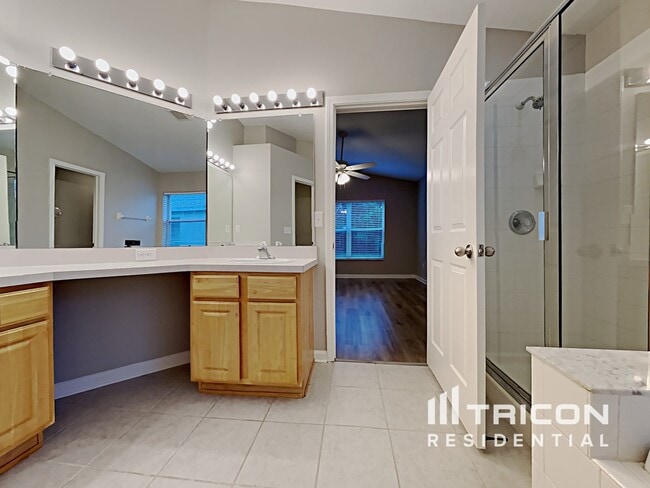 Building Photo - 7848 Mariners Harbour Dr