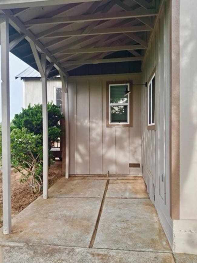 Building Photo - STUDIO COUNTRY HOUSE WITH PASTORAL SUNSET VIEW