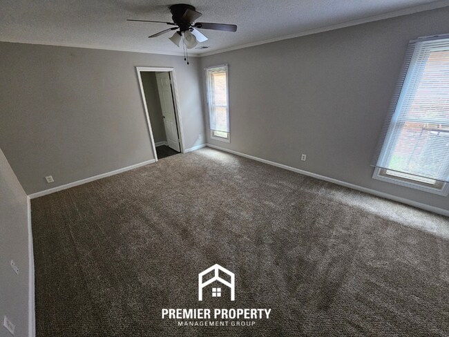 Building Photo - 6627 Winding Birch Dr