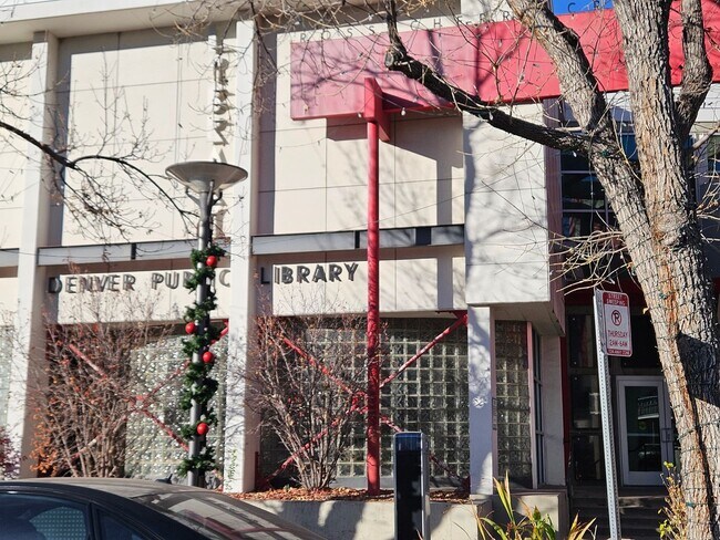 Building Photo - Cherry Creek Beautiful and Bright 1 Bed 1 Bath Condo