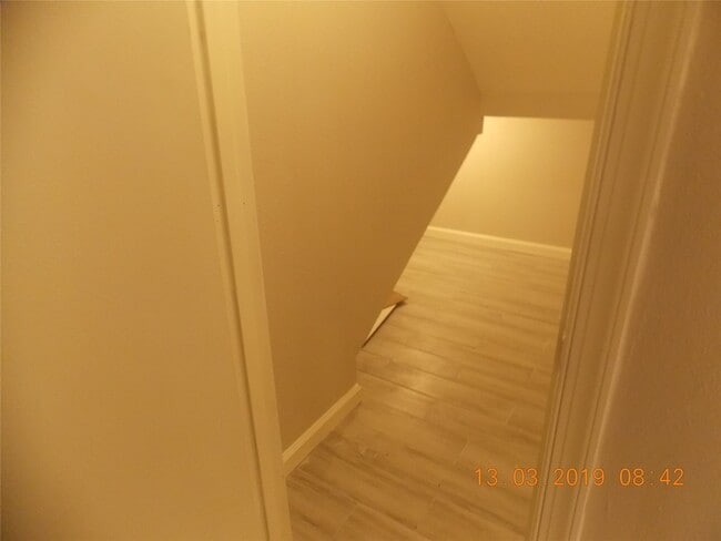 Building Photo - 9411 Bassoon Dr