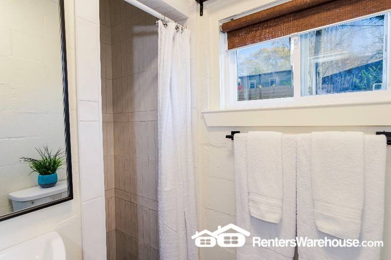 Building Photo - 958 Smith St SW