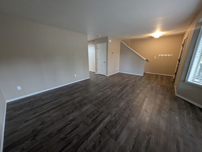Building Photo - 7302 Hayworth Ave NE
