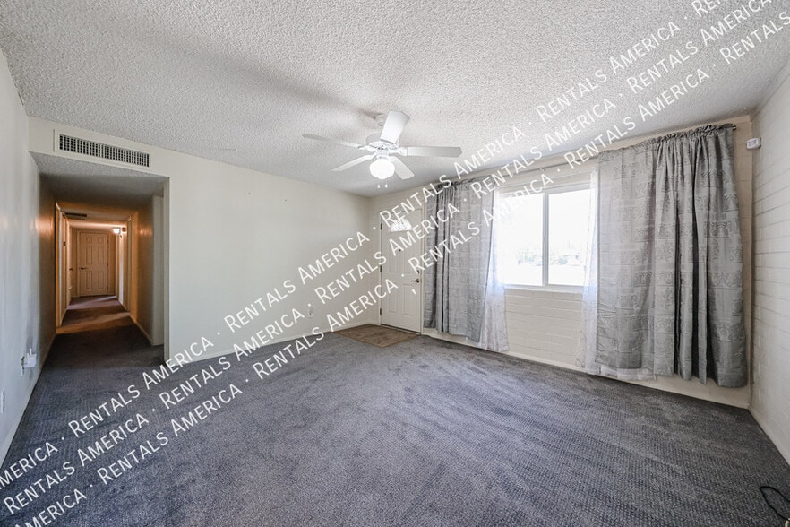 Building Photo - 7901 E Kimsey Ln