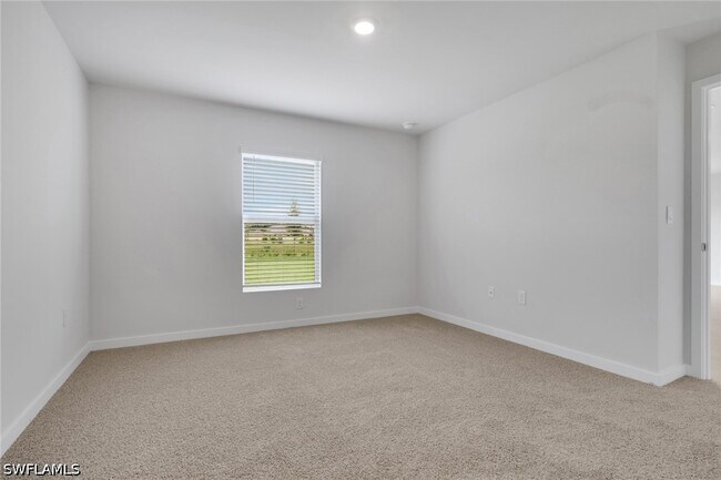 Building Photo - 533 Ilaria Ct