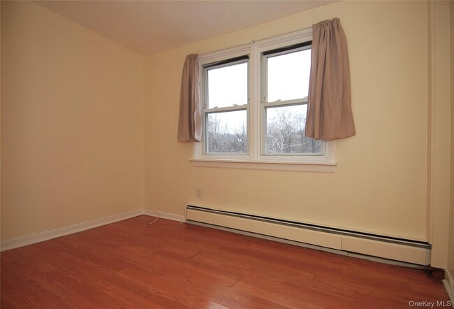 Building Photo - 1342 US-44